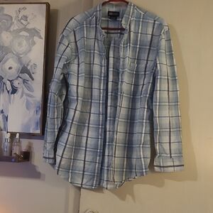 Faded Glory Light Blue and White Plaid Button-Down Shirt Medium